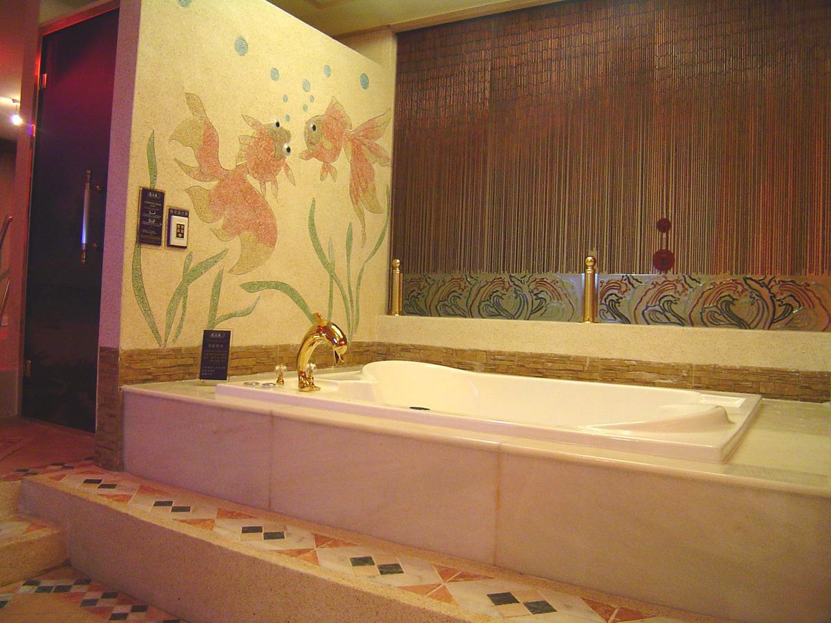 Daniel Spa Motel Pingzhen ภายนอก รูปภาพ