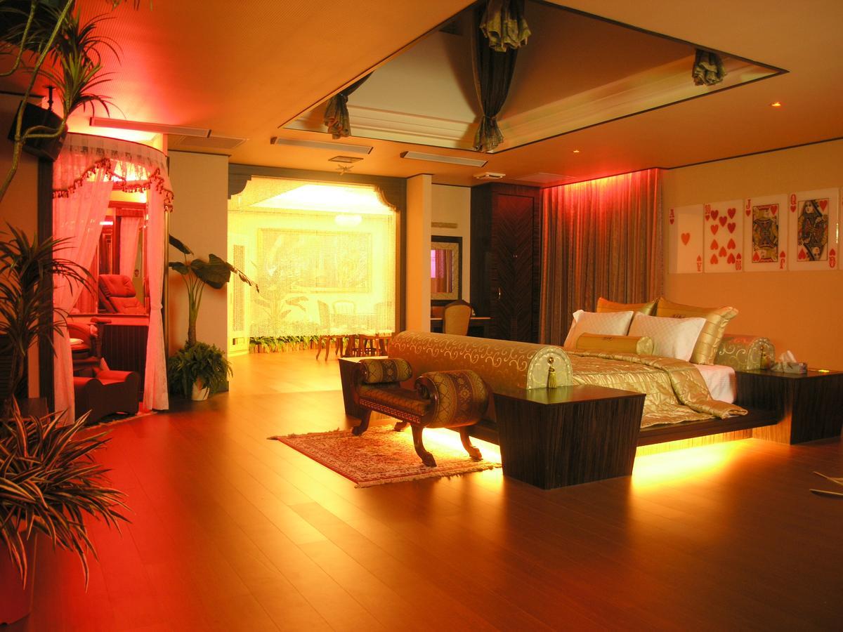 Daniel Spa Motel Pingzhen ภายนอก รูปภาพ
