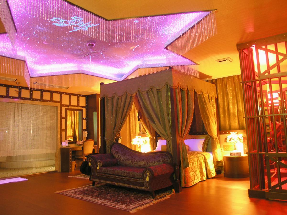 Daniel Spa Motel Pingzhen ภายนอก รูปภาพ